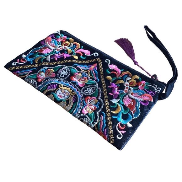 Vintage Embroidered Clutch NWOT - Picture 2 of 6